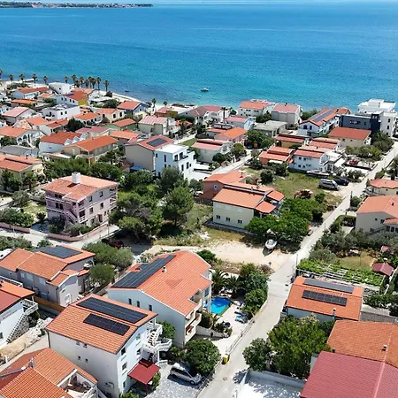 Slavica Near Apartman